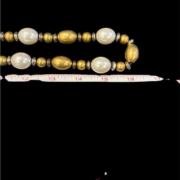 Vintage Anne Klein Beaded Necklace Faux Pearls - Picture 2 of 4